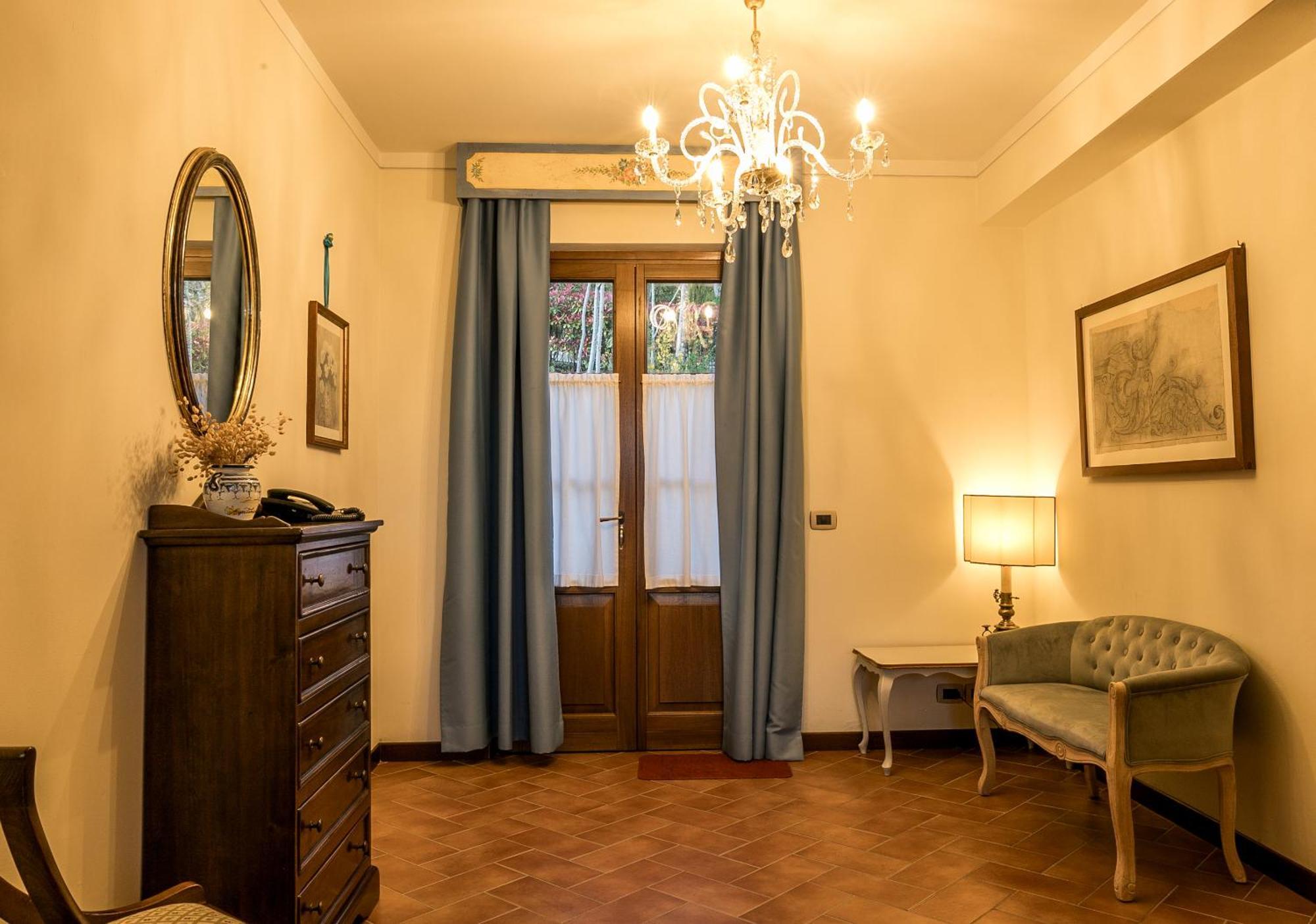 Borgo I Tre Baroni - Spa Suites & Resort Poppi Exterior photo